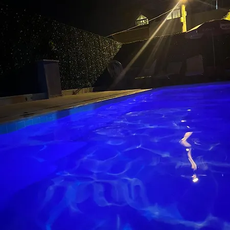 Mini With Pool * マルマリス