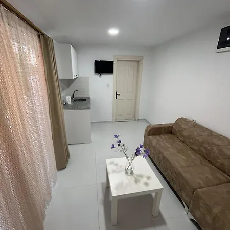 Mini With Pool * 말마리스